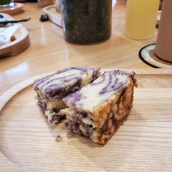 Neko Koneko - Ube swirl bread - Coffee & Tea Near Me - Honolulu, Hawaii Neko Koneko - Ube swirl bread - Coffee & Tea Near Me - Honolulu, Hawaii