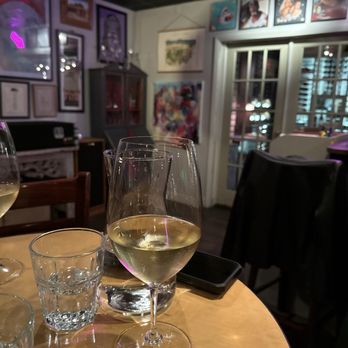 Digress Wine - Wine Bars Near Me - Orlando, Florida