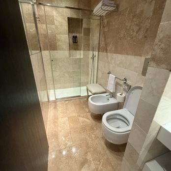 Hotel Alpi - Shower area - Hotels Near Me - Rome, RM