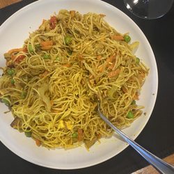 Island Nosh - Sinagapore noodles