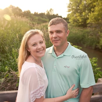 Chandi Kesler Photography - Family Session - Session Photography Near Me - Bloomington, Illinois Chandi Kesler Photography - Family Session - Session Photography Near Me - Bloomington, Illinois