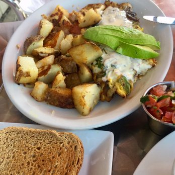 Cafe De Olla - Veggie Omelette with home fries and a side of pico - American Near Me - Burbank, California