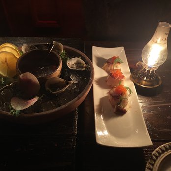 Gaslamp - Oysters and scallops - Steakhouses Near Me - Kailua, Hawaii Gaslamp - Oysters and scallops - Steakhouses Near Me - Kailua, Hawaii