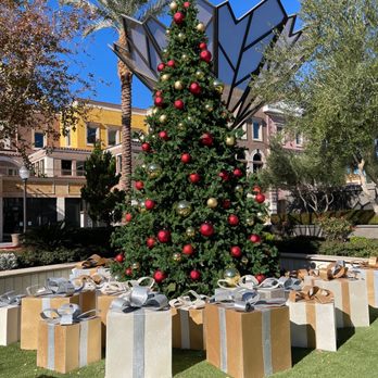 Tivoli Village - Shopping Centers Near Me - Las Vegas, Nevada Tivoli Village - Shopping Centers Near Me - Las Vegas, Nevada