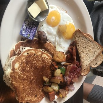 Dinerbar - Diners Near Me - Rego Park, New York Dinerbar - Diners Near Me - Rego Park, New York