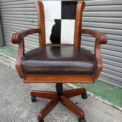 The Woodlands Upholstery
