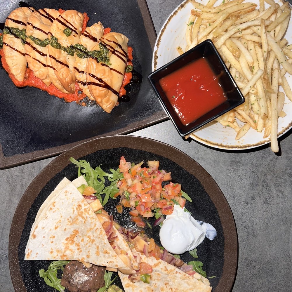 Arya Rooftop - Mozzarella Empanadas, Veggie Quesadilla, Truffle Fries - Cocktail Bars Near Me - San Juan, Puerto Rico