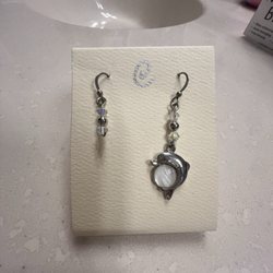 Santa Barbara News & Gifts