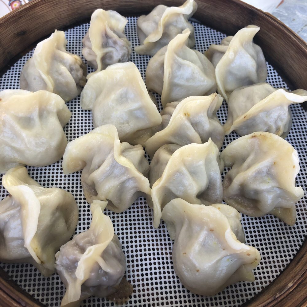 MeiWei - Steamed curry beef dumplings - Dumplings Near Me - Montreal, Quebec MeiWei - Steamed curry beef dumplings - Dumplings Near Me - Montreal, Quebec