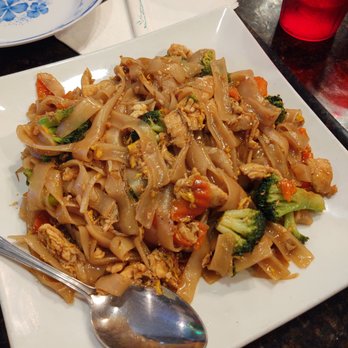 Basil Thai - Pad SE ew - Thai Near Me - Austin, Texas Basil Thai - Pad SE ew - Thai Near Me - Austin, Texas