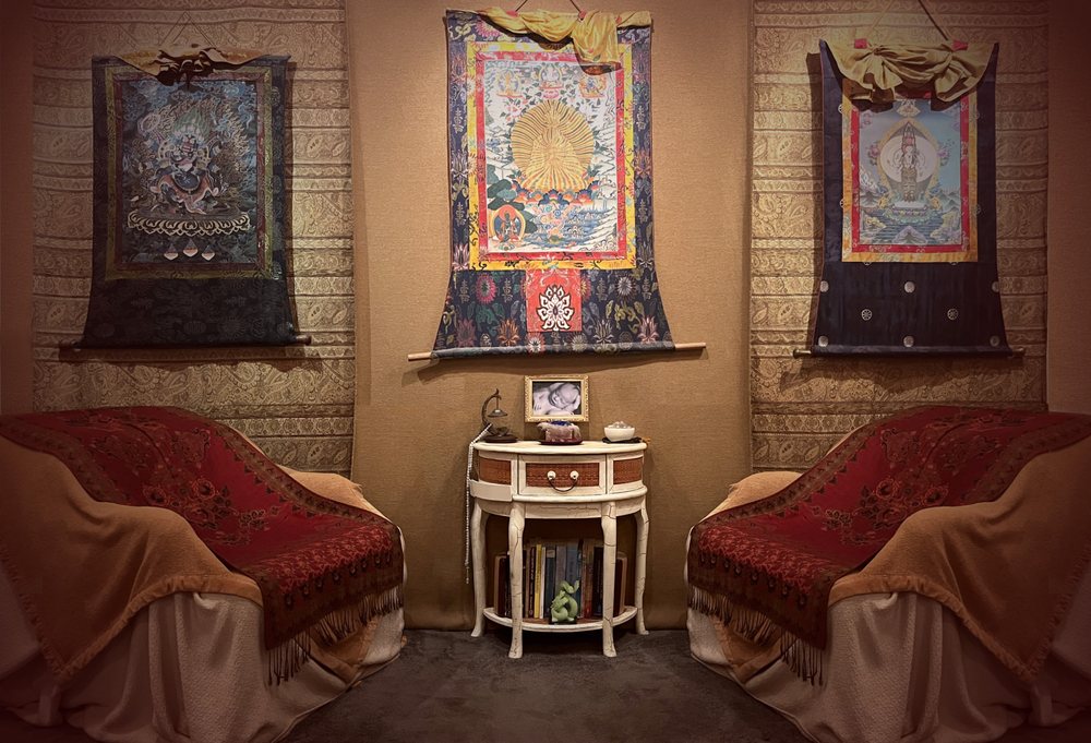 Bluehand Bodywork Logo