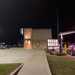 Exterior photo of Taco Bell - Fort Wayne, Indiana Exterior photo of Taco Bell - Fort Wayne, Indiana