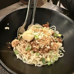 Dan Dan Noodles