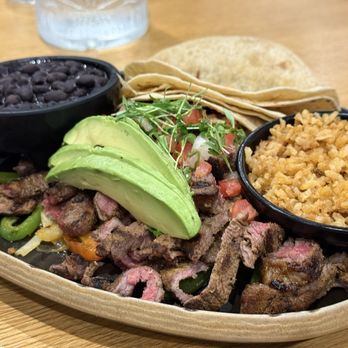 El Barrio Cantina - Mexican Near Me - Long Beach, California