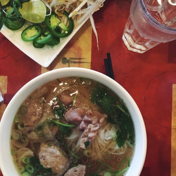 Pho Nom Nom - P4 - Vietnamese Near Me - Rockville, Maryland Pho Nom Nom - P4 - Vietnamese Near Me - Rockville, Maryland