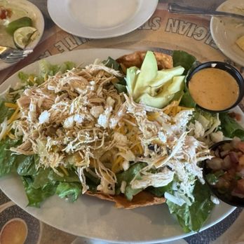 Pub 1922 - Taco loco salad - New American Near Me - Sahuarita, Arizona Pub 1922 - Taco loco salad - New American Near Me - Sahuarita, Arizona