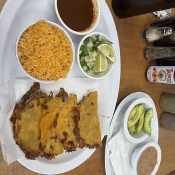 La Union Bakery II - Birria tacos - side of refried beans and avocado - Tacos Near Me - Margate, Florida