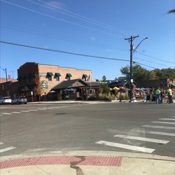 Knucklehead's Tavern - Party corner