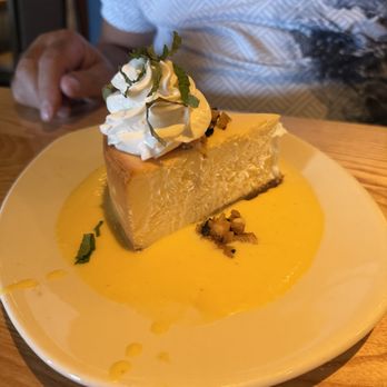 Bonefish Grill - Pineapple cheesecake - Seafood Near Me - Destin, Florida Bonefish Grill - Pineapple cheesecake - Seafood Near Me - Destin, Florida
