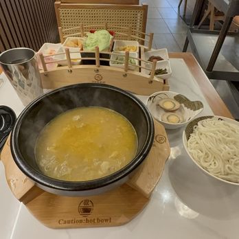 Ten Seconds Yunnan Rice Noodle - 金汤肥牛米线 - Noodles Near Me - Berkeley, California Ten Seconds Yunnan Rice Noodle - 金汤肥牛米线 - Noodles Near Me - Berkeley, California