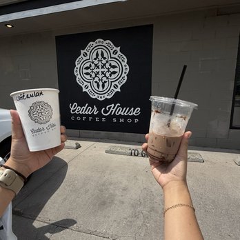 Cedar House - The place - Coffee & Tea Near Me - Flagstaff, Arizona