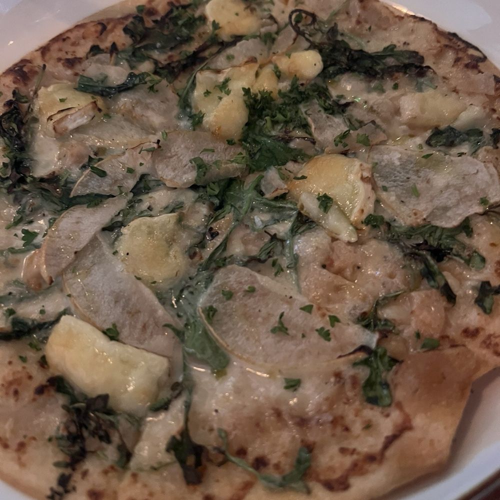 Bacari - Pear and Brie pizza - Mediterranean Near Me - Long Beach, California