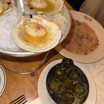 Pastis Miami - scallop crudo, escargot, tuna carpaccio - French Near Me - Miami, Florida