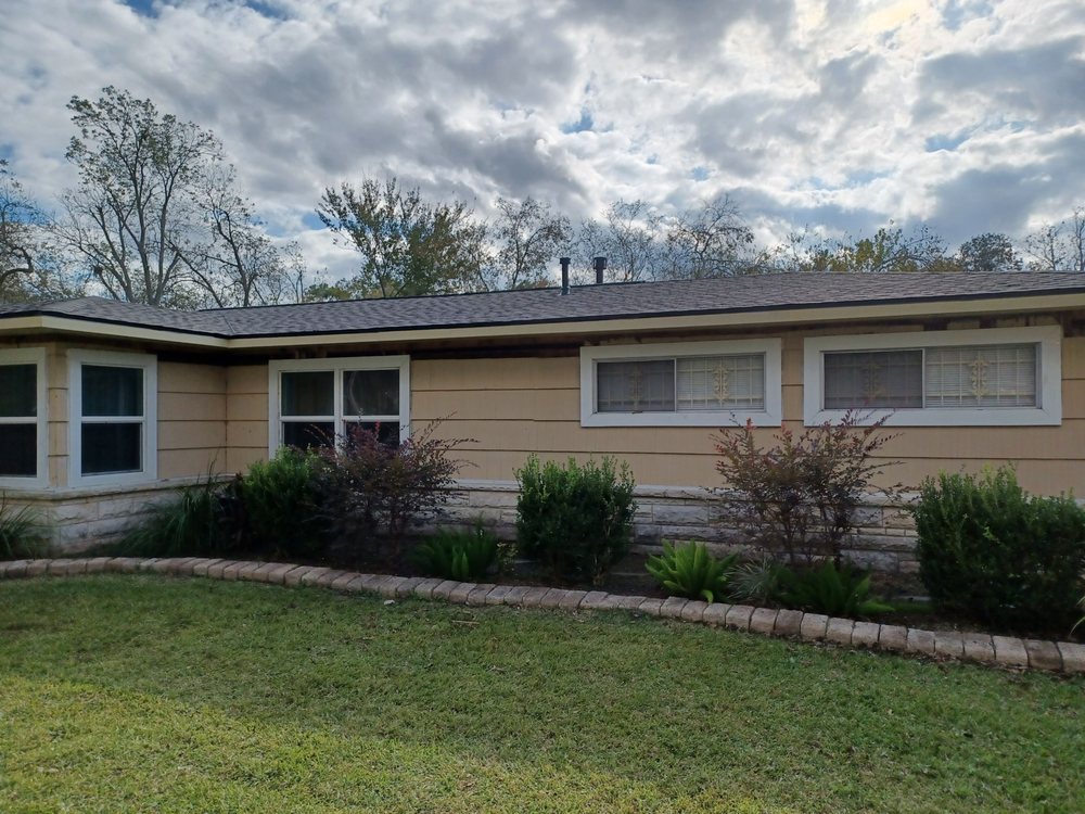 Slide of Ibrahim Roofer