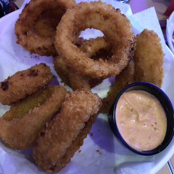 Johnny's Roadside Diner - The onion rings were perfectly cooked very crisp and crunchy with a chipotle dipping sauce. - American Near Me - Hadley, Massachusetts