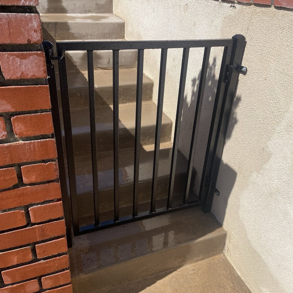 Pacific West Overhead Doors - Gate - Garage Door Services Near Me - Hesperia , California Pacific West Overhead Doors - Gate - Garage Door Services Near Me - Hesperia , California