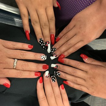 Polished NailBar - Nail for our Disney Vacation - Nail Salons Near Me - Bakersfield, California