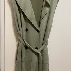 Zany Consignment Boutique - Cute Zara dress for $32