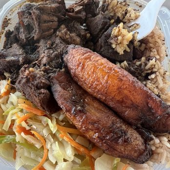 Island Fest - Stew Beef - Caribbean Near Me - High Point, North Carolina