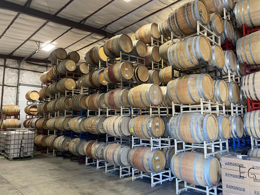 Pacific Wine Services by null