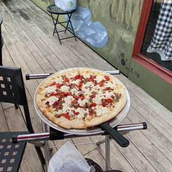 Carmela's Cucina - sausage, Sweet sausage, roasted pepper, bacon ricotta and honey pizza!!! Num num num!!!! - Pizza Near Me - Cambridge, Maryland Carmela's Cucina - sausage, Sweet sausage, roasted pepper, bacon ricotta and honey pizza!!! Num num num!!!! - Pizza Near Me - Cambridge, Maryland