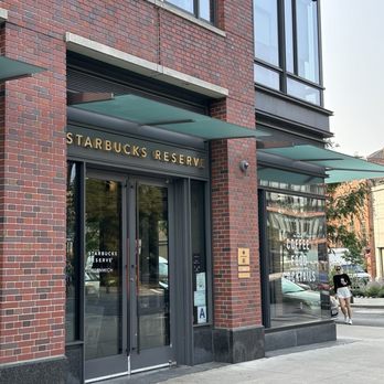 Starbucks Reserve - Coffee & Tea Near Me - New York, New York Starbucks Reserve - Coffee & Tea Near Me - New York, New York