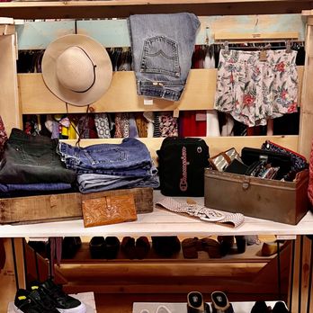 Thrifty Chic Boutique and Consignment - Thrift Stores Near Me - Skowhegan, Maine Thrifty Chic Boutique and Consignment - Thrift Stores Near Me - Skowhegan, Maine