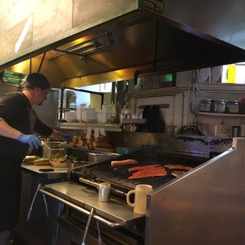 Market Grill - Seafood Near Me - Seattle, Washington