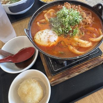 Meiji Seimen - Spicy tomato beef clay pot - Noodles Near Me - Costa Mesa, California Meiji Seimen - Spicy tomato beef clay pot - Noodles Near Me - Costa Mesa, California