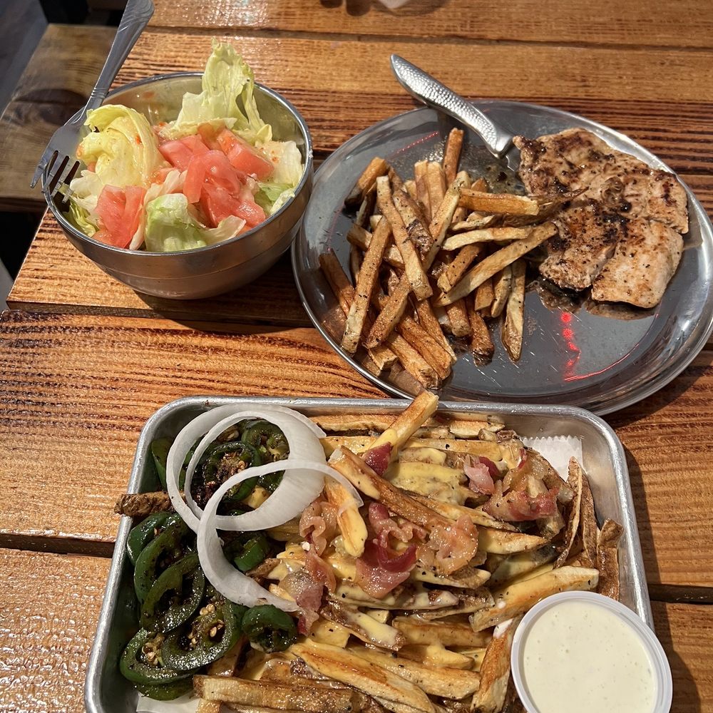 Pappy's Place - Loaded fries. Grilled chicken lunch. - Comfort Food Near Me - Stevenson, Alabama Pappy's Place - Loaded fries. Grilled chicken lunch. - Comfort Food Near Me - Stevenson, Alabama