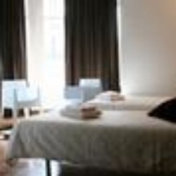 Rooms B&B Gran Via 470