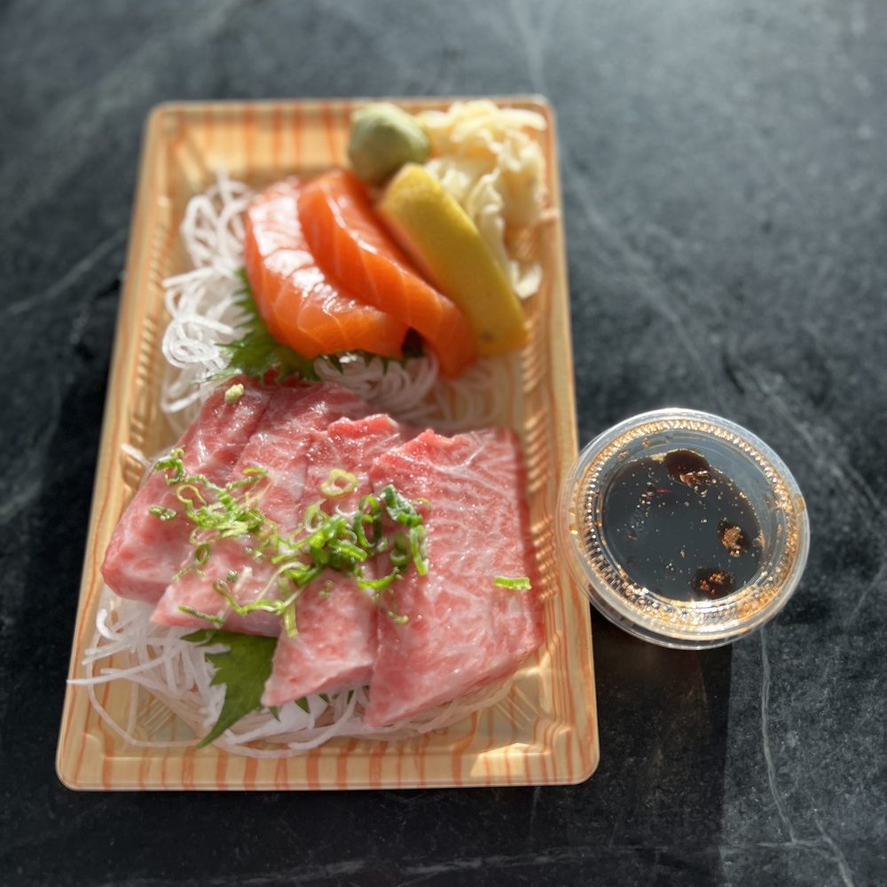 Wisp Express - Fatty Toro sushi and salmon sushi - Food Trucks Near Me - Jersey City, New Jersey Wisp Express - Fatty Toro sushi and salmon sushi - Food Trucks Near Me - Jersey City, New Jersey