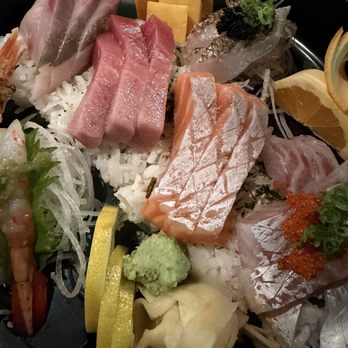 Huku Japanese Bistro - Chirashi - Japanese Near Me - Davis, California Huku Japanese Bistro - Chirashi - Japanese Near Me - Davis, California