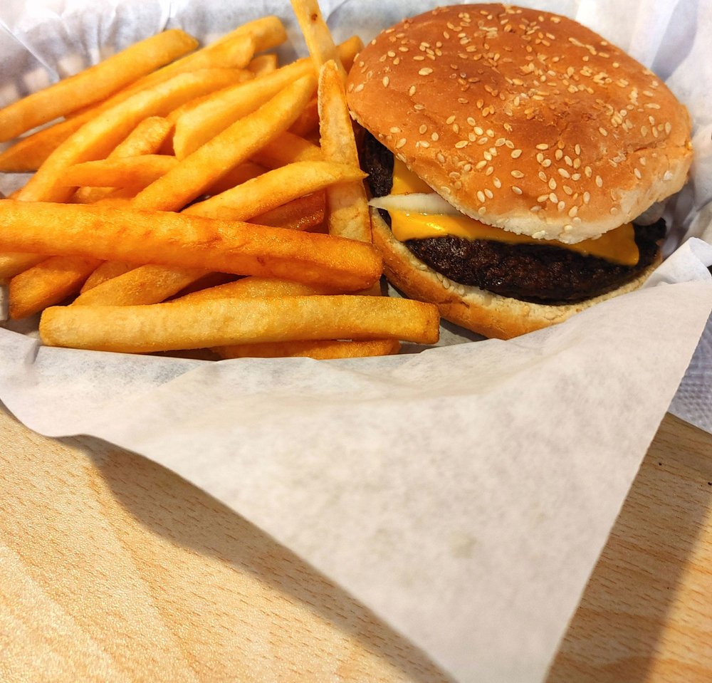 BREEZE CAFE Updated June 2024 14314 SW Allen Blvd, Beaverton