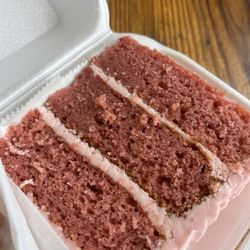 It’s All Good Market & Catering - Magical strawberry cake