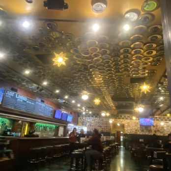 Flying Saucer Draught Emporium - Beer Bar Near Me - Memphis, Tennessee