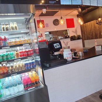 Quick Bite Thai Sushi - The beverage fridge and counter - Sushi Bars Near Me - Deerfield Beach, Florida