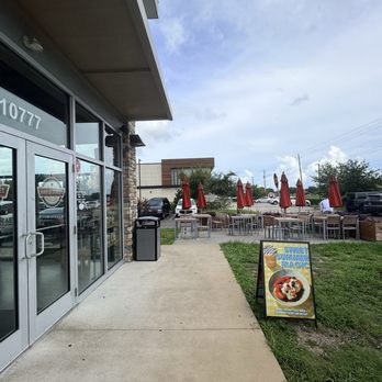 Maple Street Biscuit Company - Riverview - Outdoor seating area - Breakfast & Brunch Near Me - Riverview, Florida Maple Street Biscuit Company - Riverview - Outdoor seating area - Breakfast & Brunch Near Me - Riverview, Florida