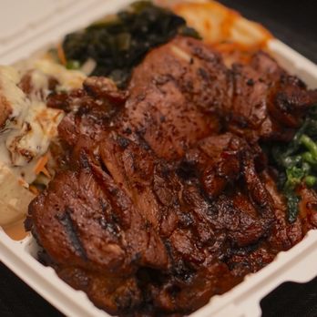 Peppa's Korean BBQ - Bbq chicken. Regular plate all sides no rice *12/15/22 - Korean Near Me - Honolulu, Hawaii