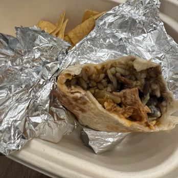 Flores San Mateo - kids burrito w/ chicken - Mexican Near Me - San Mateo, California